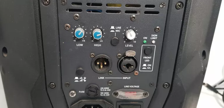 KOLUMNA PROEL V10 PLUS + MIKSER XENYX 1202FX