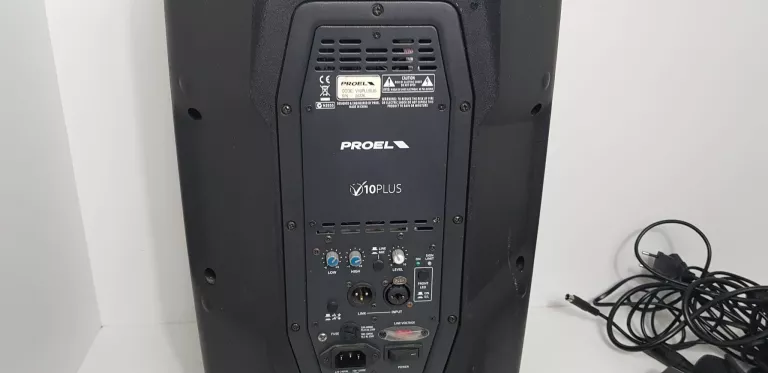 KOLUMNA PROEL V10 PLUS + MIKSER XENYX 1202FX