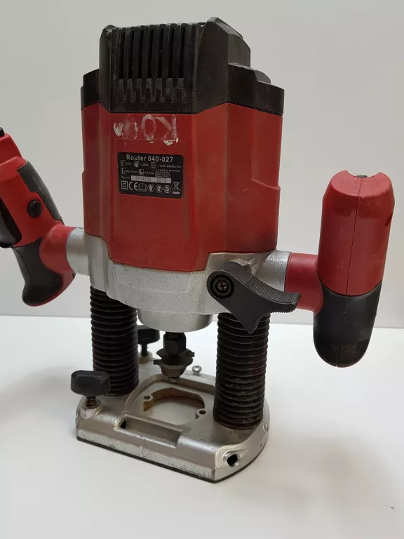 FREZARKA GÓRNOWRZECIONOWA MEEC TOOLS 1200W