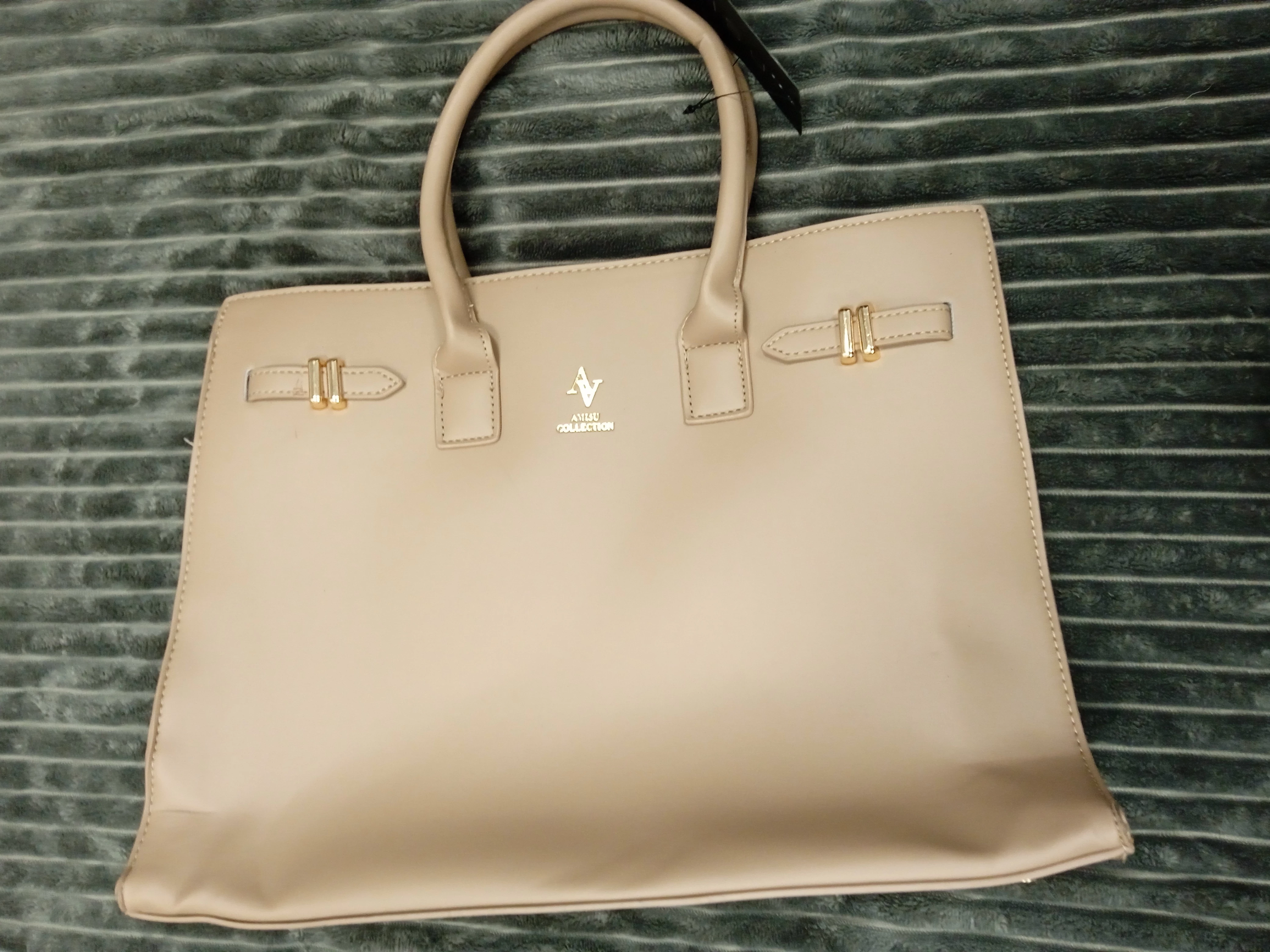 torebka-new-yorker-mickiewicza-2a13-jaworzyna-slaska