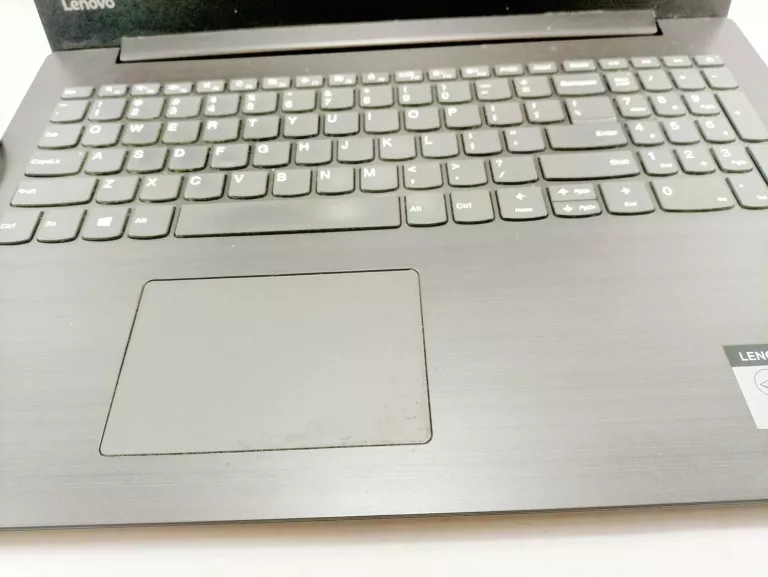 LENOVO IDEAPAD 330 15,6'INTEL CORE I7 8 GB/256 GB