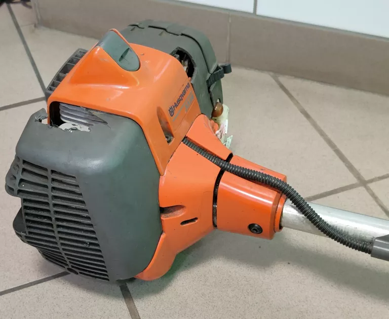 PODKASZARKA HUSQVARNA 333R ZOBACZ, WARTO!