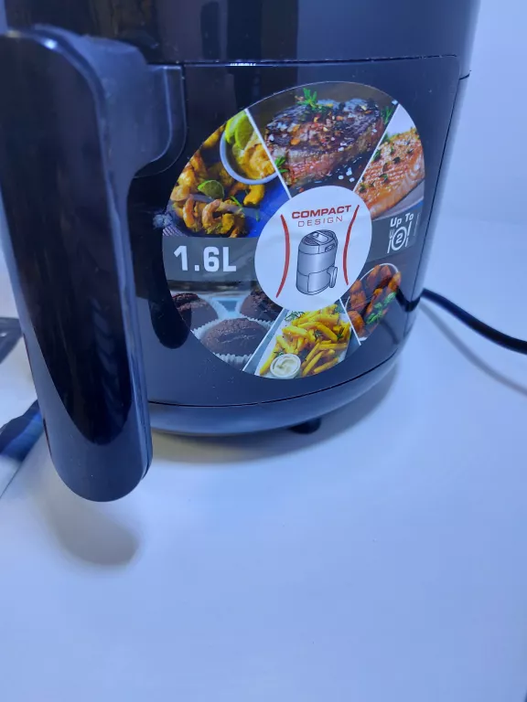 FRYTKOWNICA BEZTŁUSZCZOWA TEFAL EASY FRY COMPACT