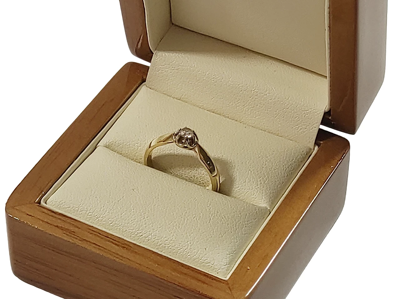 zloty-pierscionek-z-cyrkonia-585-166g-r-10-nowosielska-40i-bialystok-sj