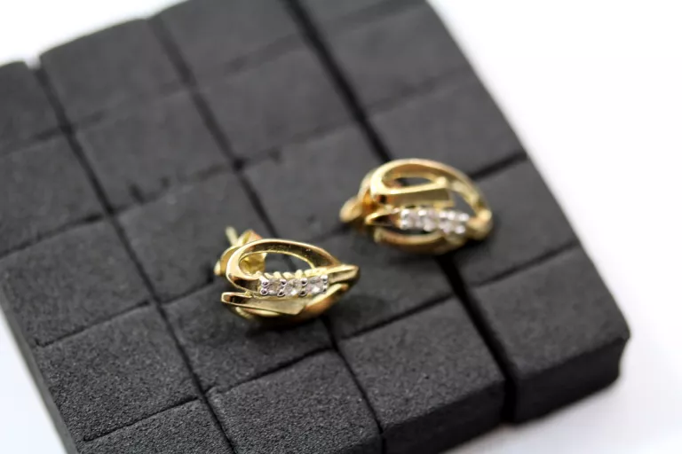 piekne-nowe-zlote-kolczyki-333-cyrkonie-sztyft-stan-11323-1