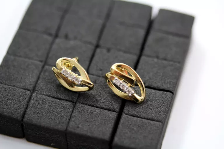 piekne-nowe-zlote-kolczyki-333-cyrkonie-sztyft-rodzaj-zapiecia-2207-1