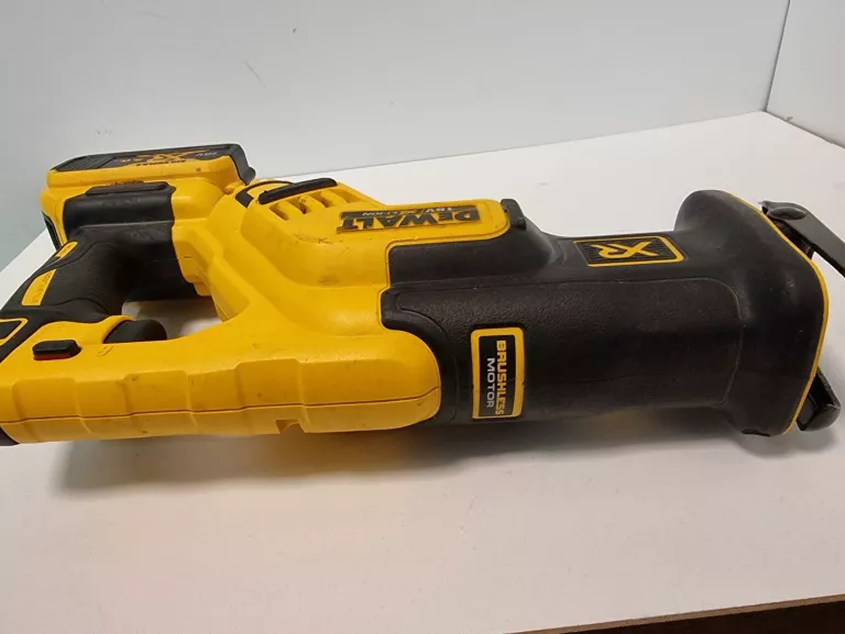 PIŁA SZABLASTA DEWALT DCS367+ AKU
