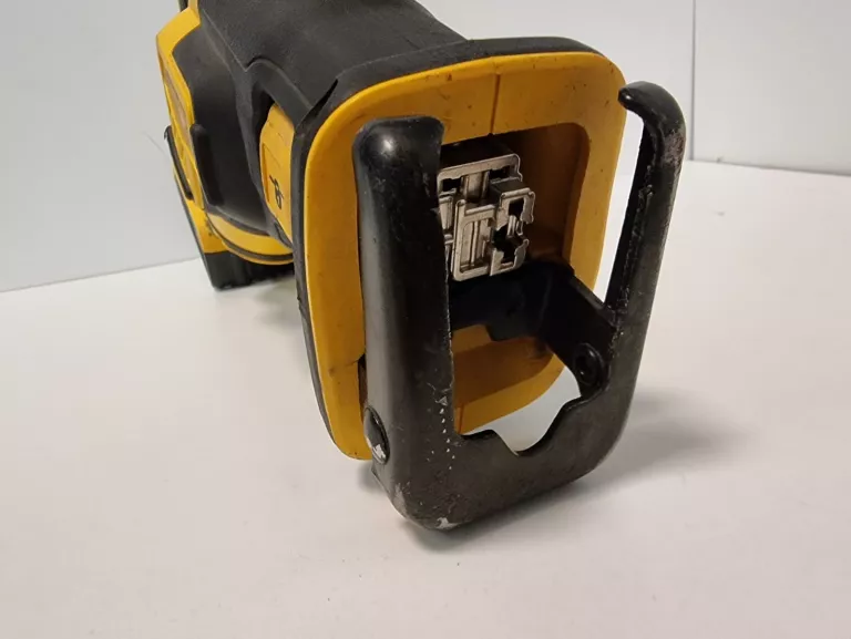 PIŁA SZABLASTA DEWALT DCS367+ AKU