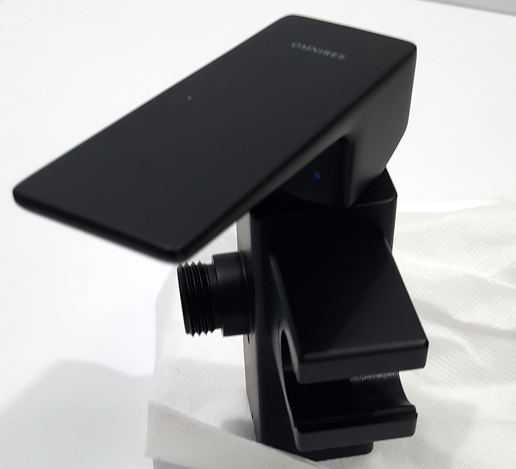 zestaw-podtynkowy-bidetowy-omnires-alton-czarny-kolor-czarny