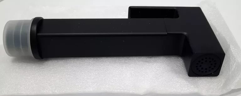 zestaw-podtynkowy-bidetowy-omnires-alton-czarny-marka-omnires