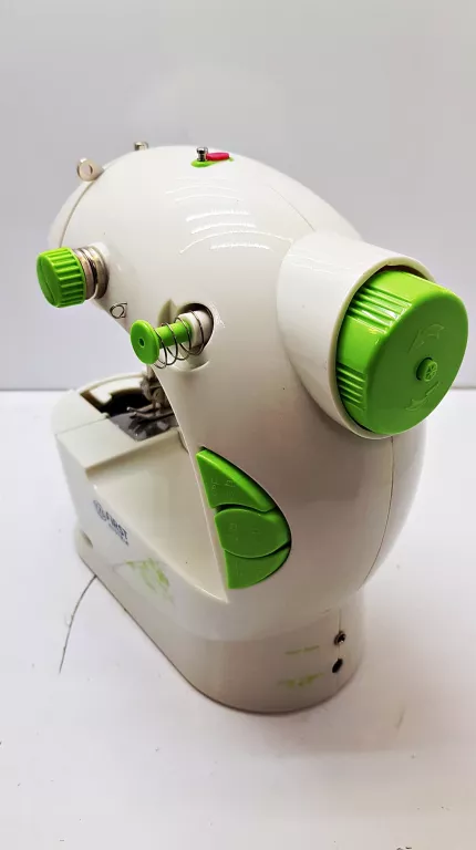 MASZYNKA DO SZYCIA FIRST AUSTRIA FA-5700
