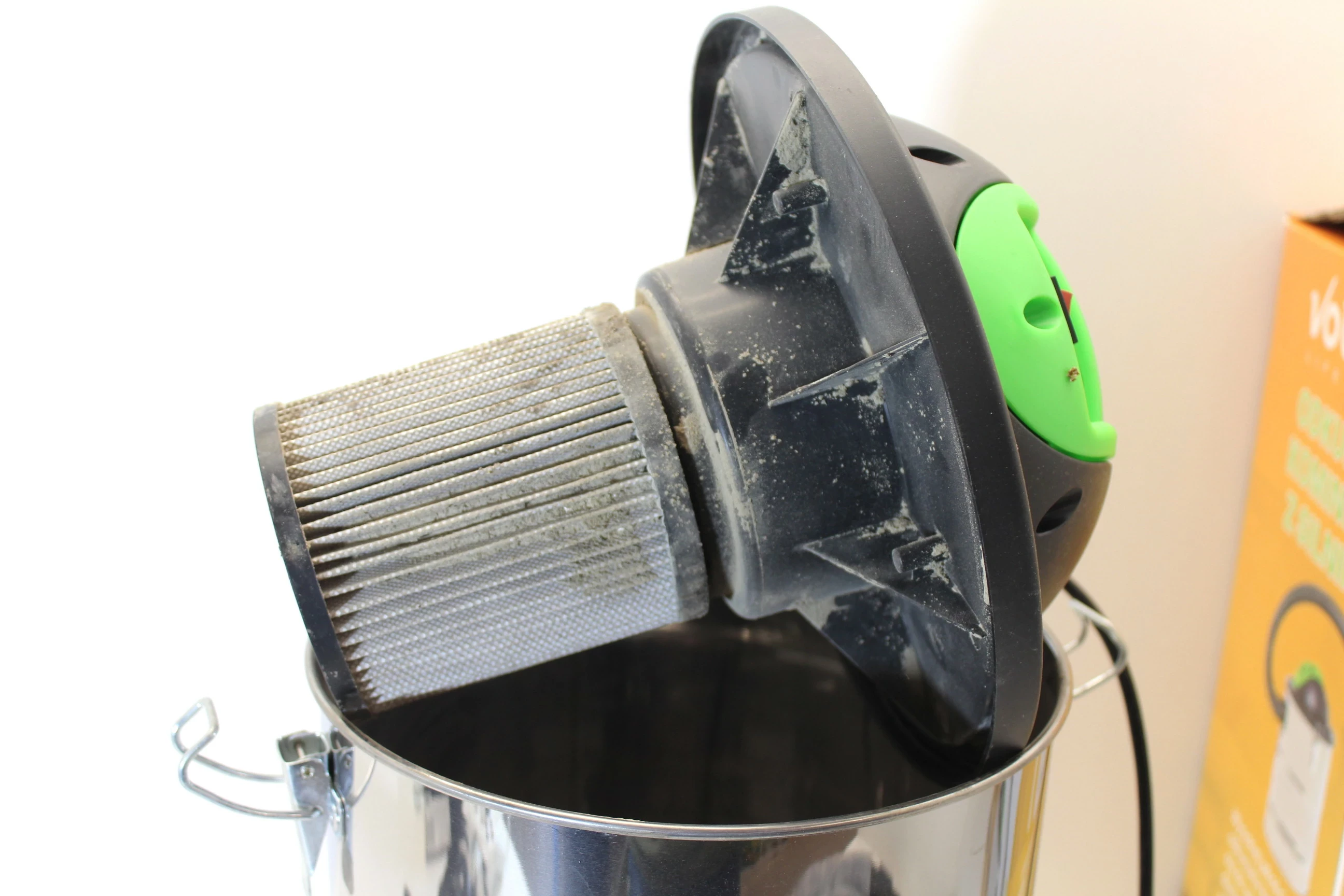 odkurzacz-do-popiolu-18l-1000w-vo0469-volteno-maksymalna-moc-1000