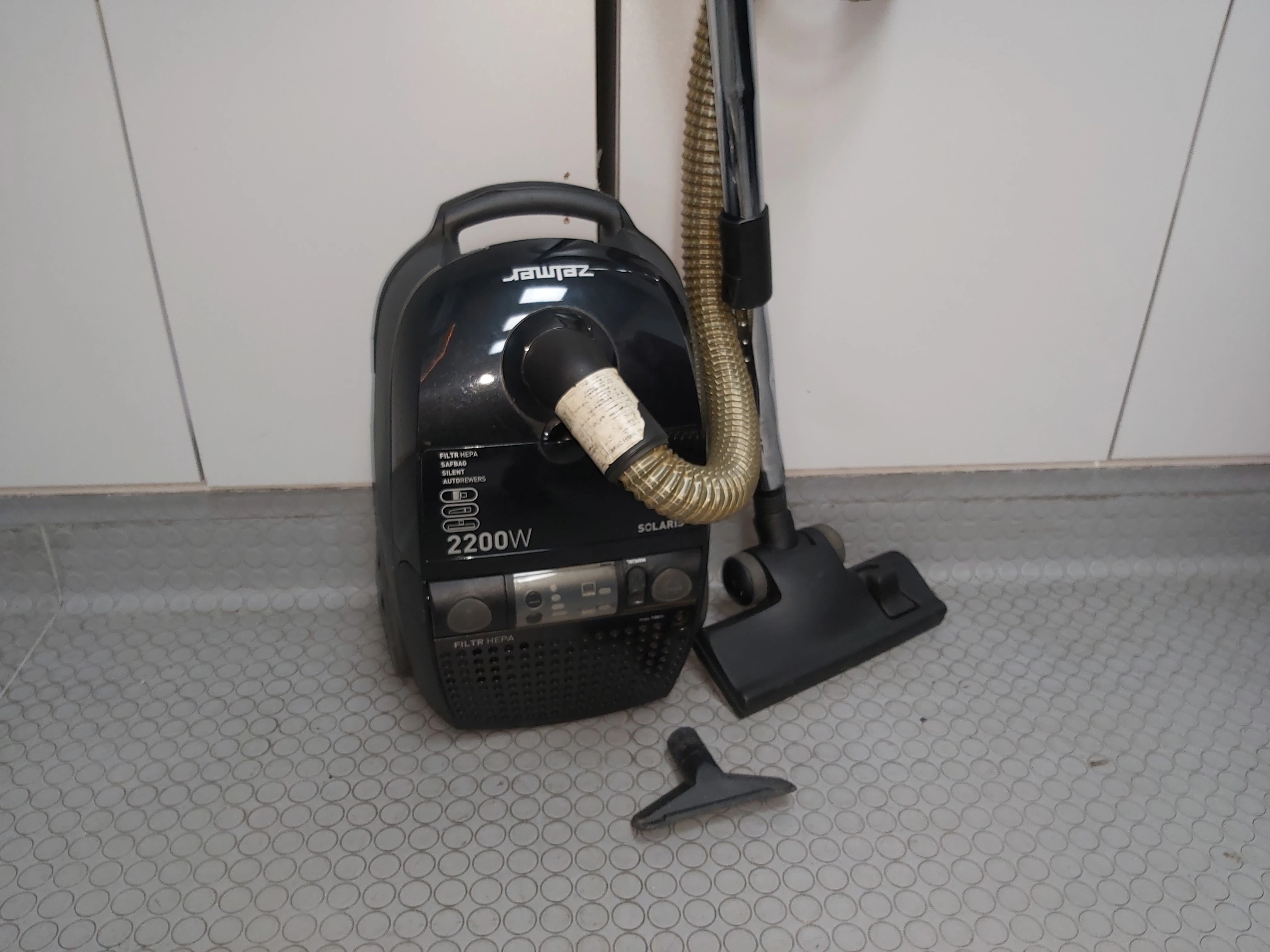 odkurzacz-zelmer-solaris-2200w-rury-ean-gtin-5900215015118