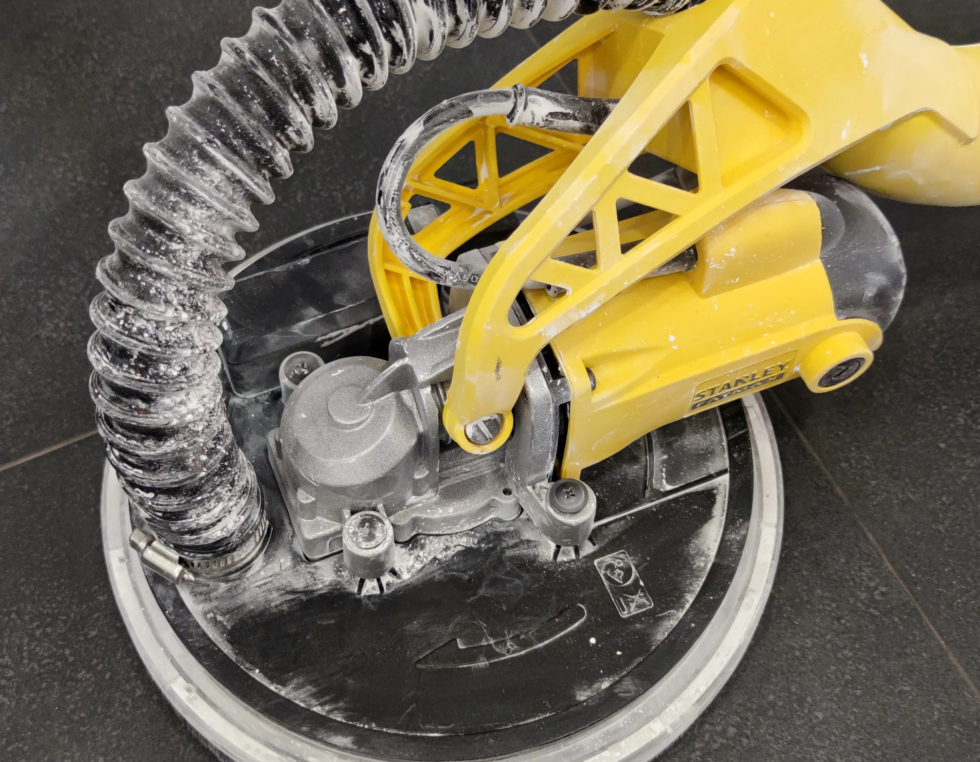 szlifierka-do-gipsu-stanley-sfmee500-gwarancja-rodzaj-zasilania-sieciowa