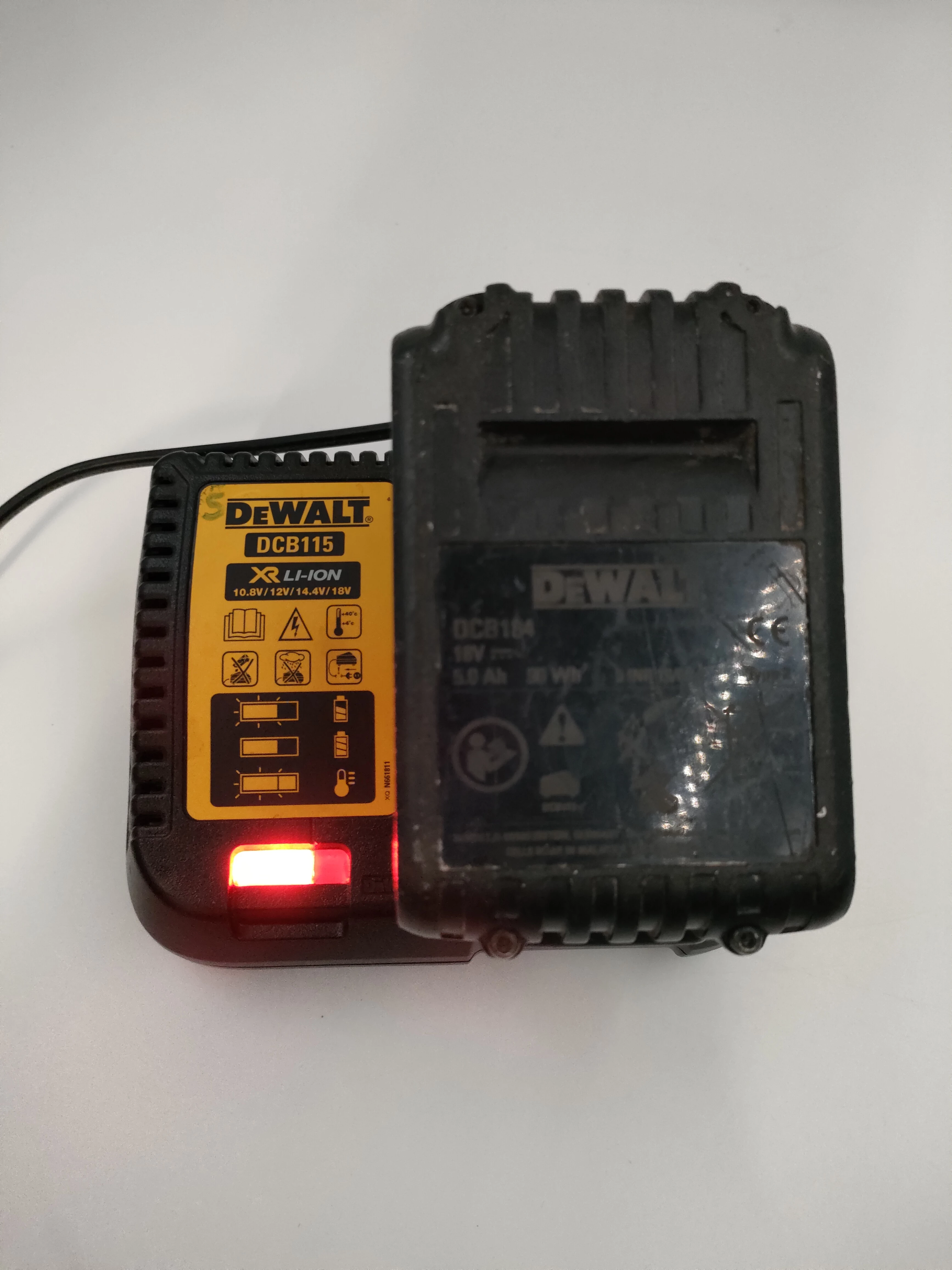 KLUCZ UDAROWY ZAKRĘTARKA DEWALT DCF894 + AKU + ŁA | Klucze udarowe ...