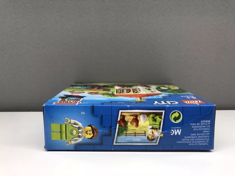 KLOCKI LEGO CITY 60344 KURNIK Z KURCZAKAMI