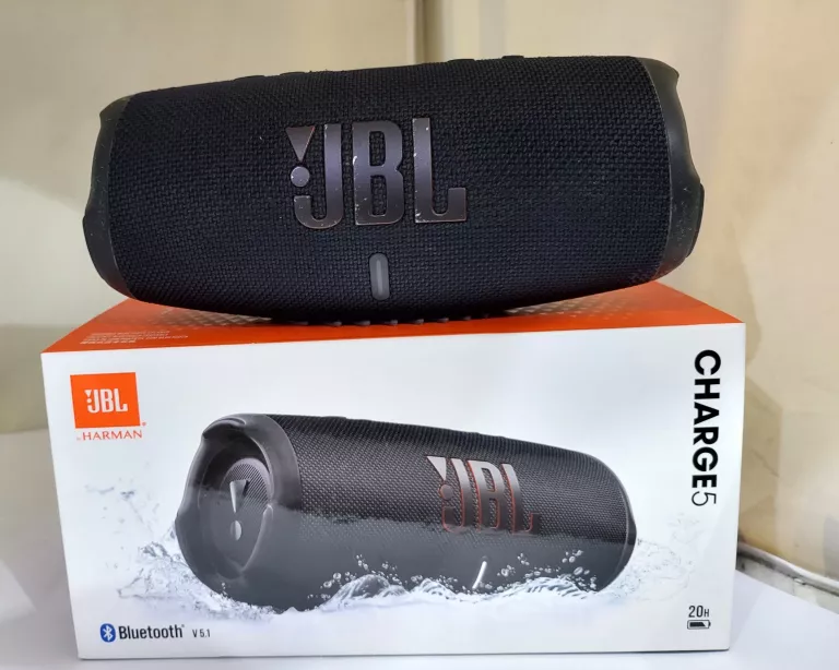 glosnik-jbl-charge-5-opis-bankowa-16e-police