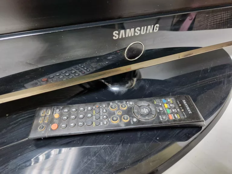 telewizor-samsung-37-le37m87bd-uszkodzony-odbior-osobisty-kod-producenta-le37d550