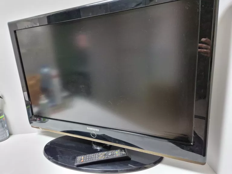 telewizor-samsung-37-le37m87bd-uszkodzony-odbior-osobisty-stan-uszkodzony