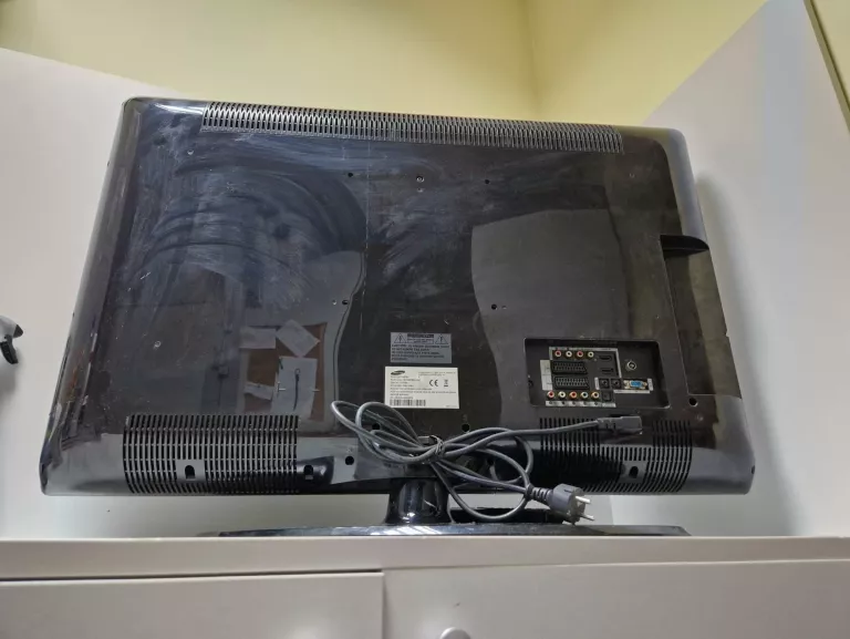 telewizor-samsung-37-le37m87bd-uszkodzony-odbior-osobisty-typ-telewizora-led