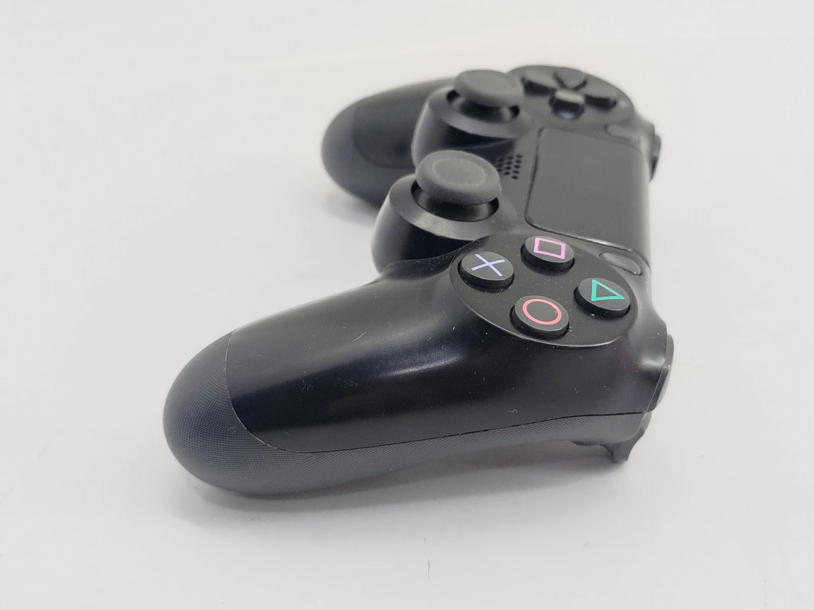 pad-do-playstation-4-ps4-sony-dualshock-4-v2-ean-gtin-0711719870050