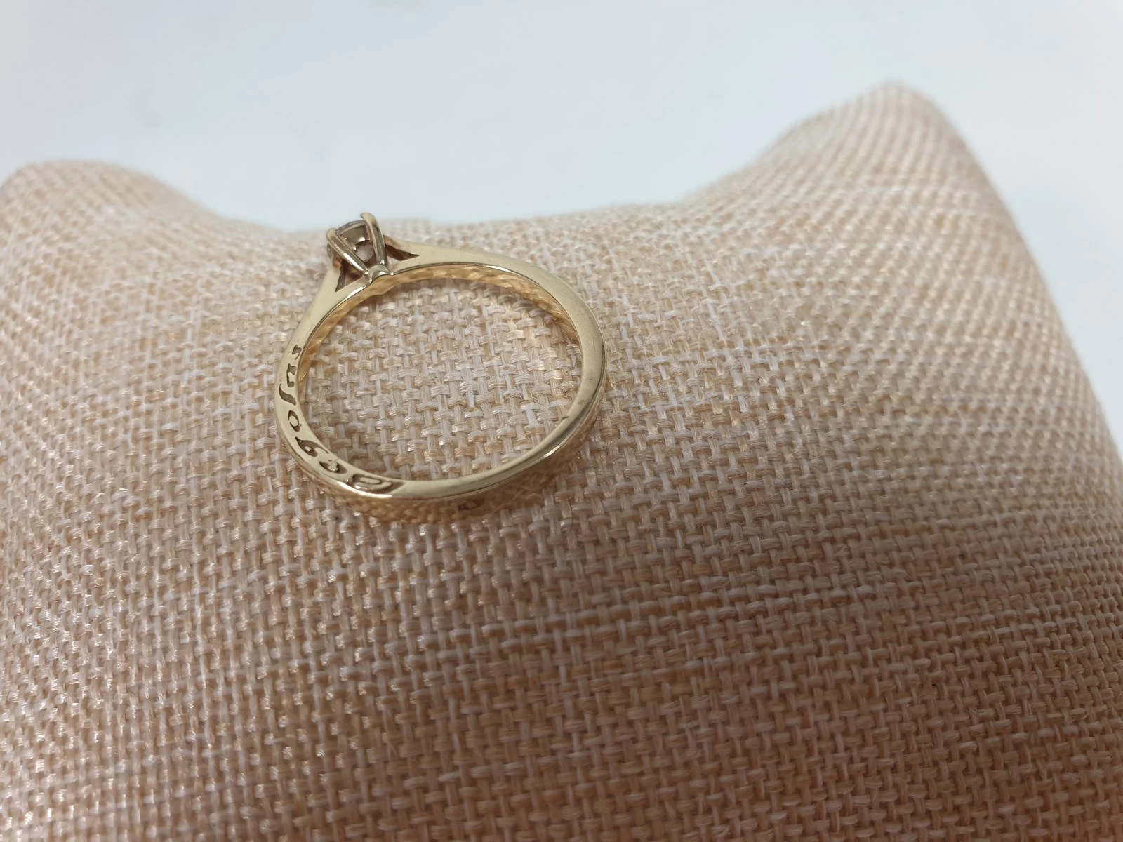 piekny-zloty-pierscionek-pr-585-kolor-dominujacy-205826-225106