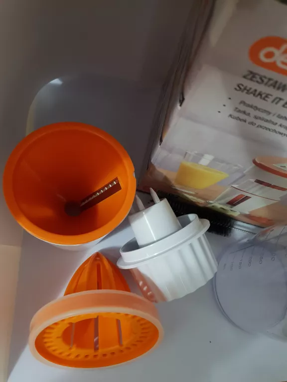 delimano-zestaw-do-napojow-shake-it-5w1-kolor-dominujacy-129357-2