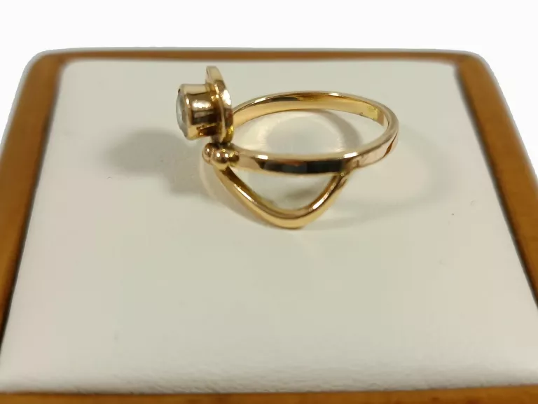 piekny-zloty-pierscionek-pr-585-material-15835-2