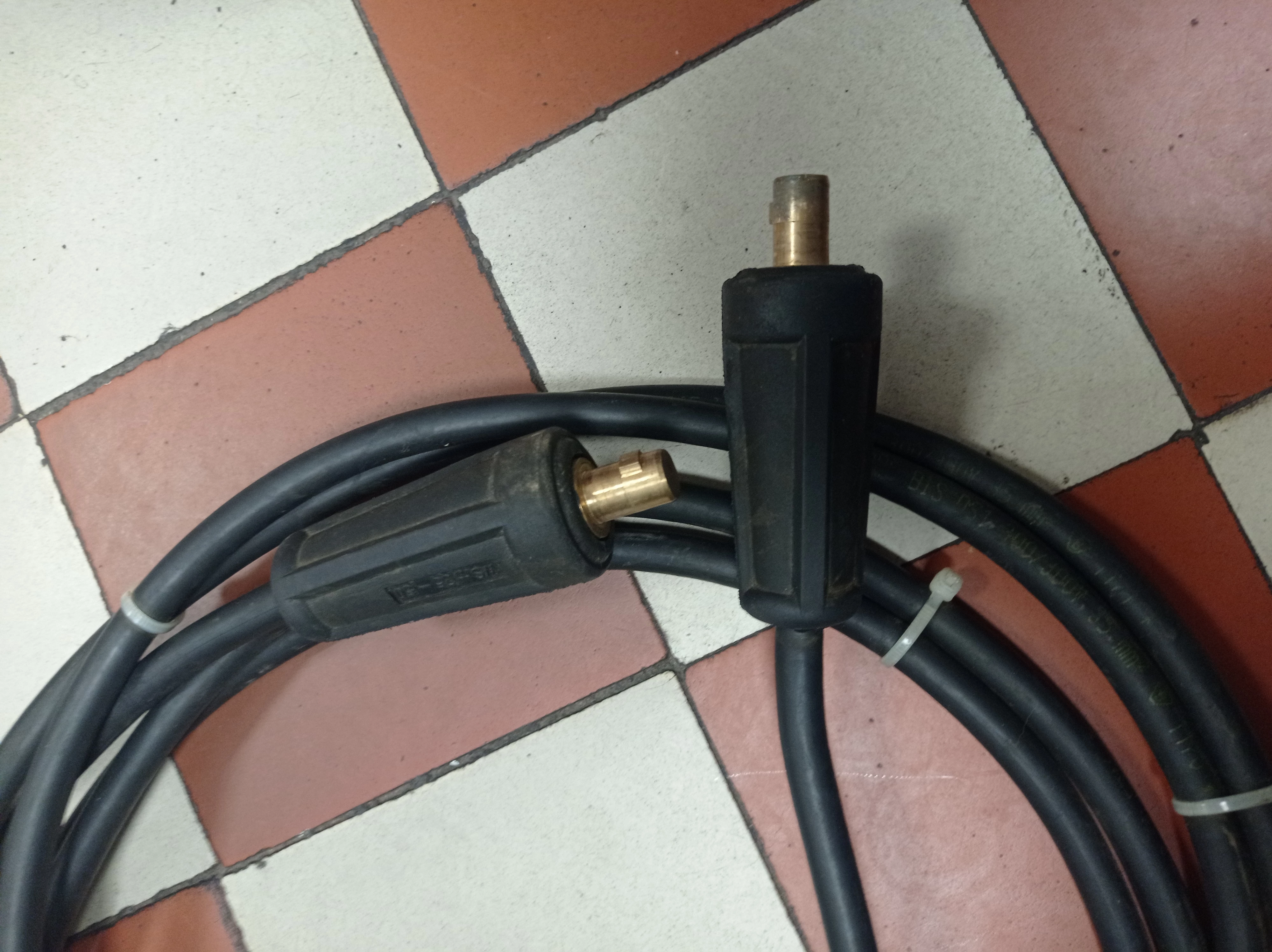 spawarka-bester-sticker-2500-stan-uzywany