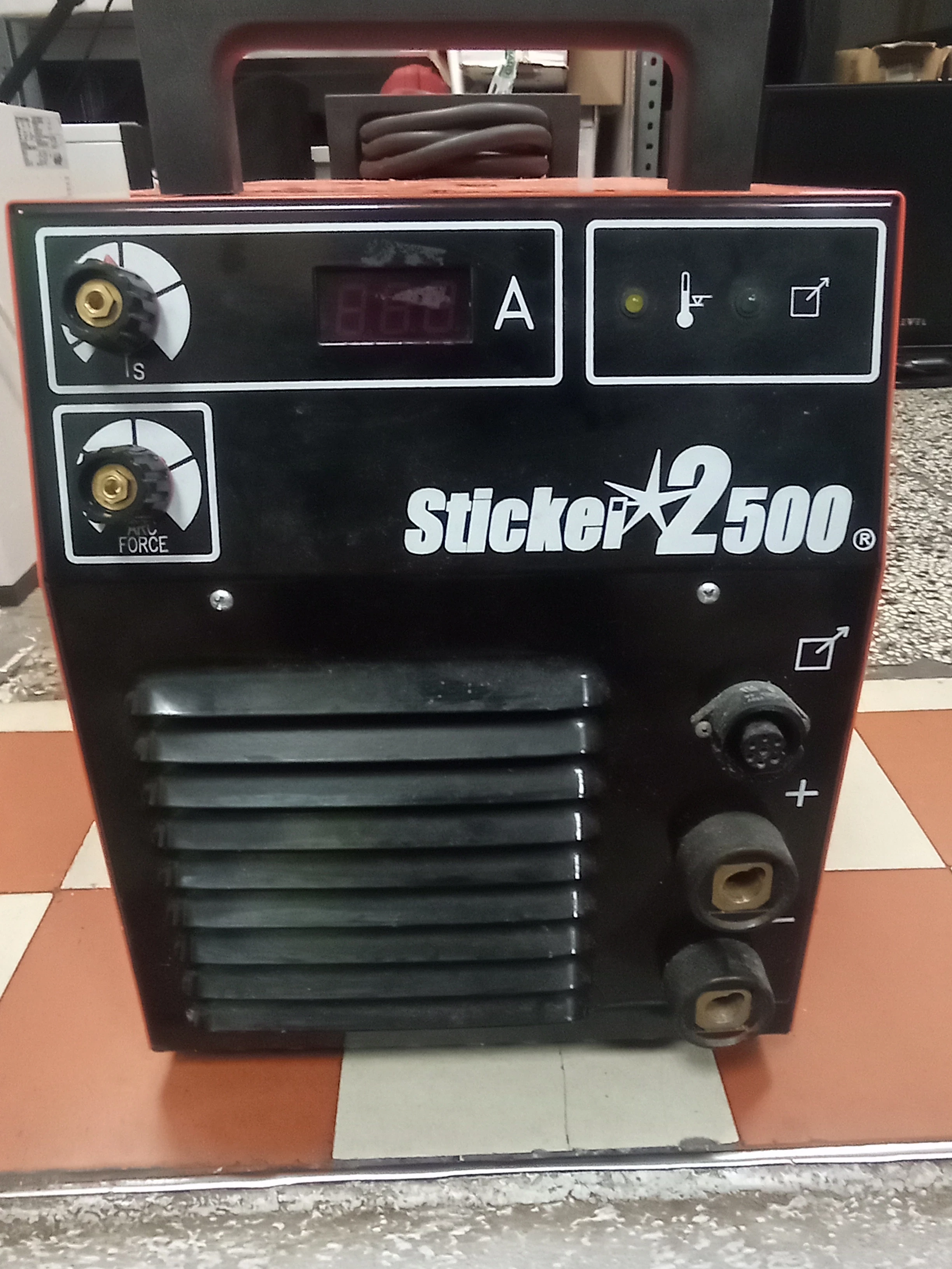 spawarka-bester-sticker-2500-stan-uzywany