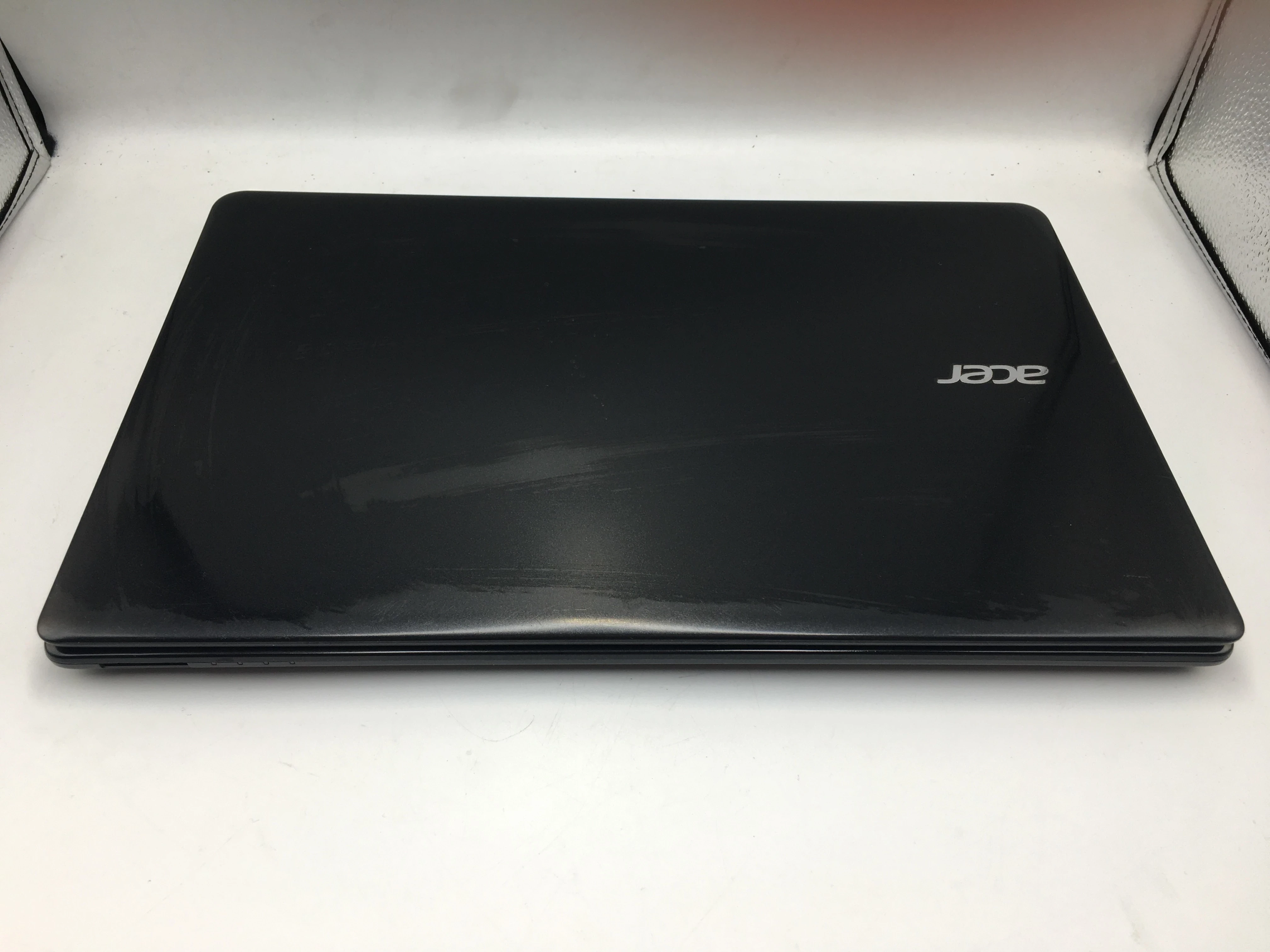 laptop-acer-aspire-e1-570g-przekatna-ekranu-156