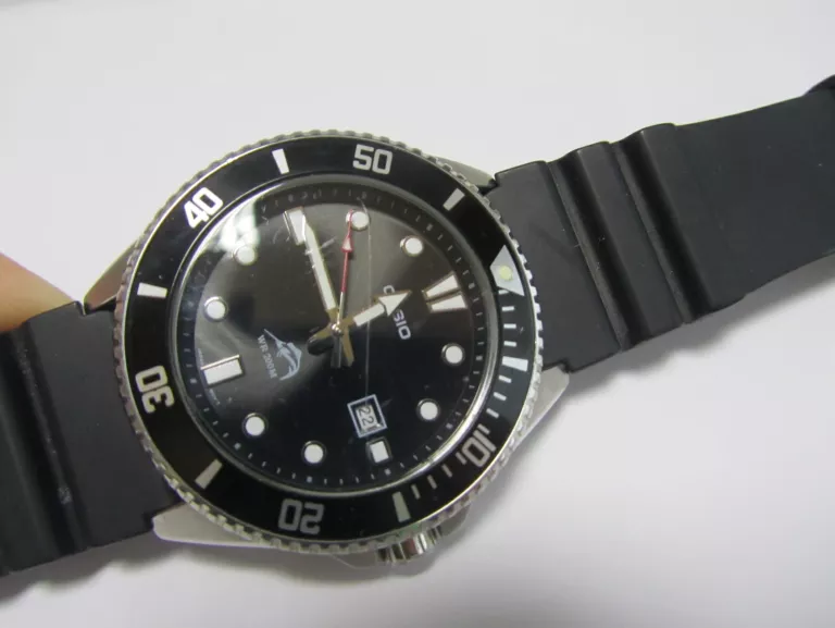 ZEGAREK CASIO MDV-106
