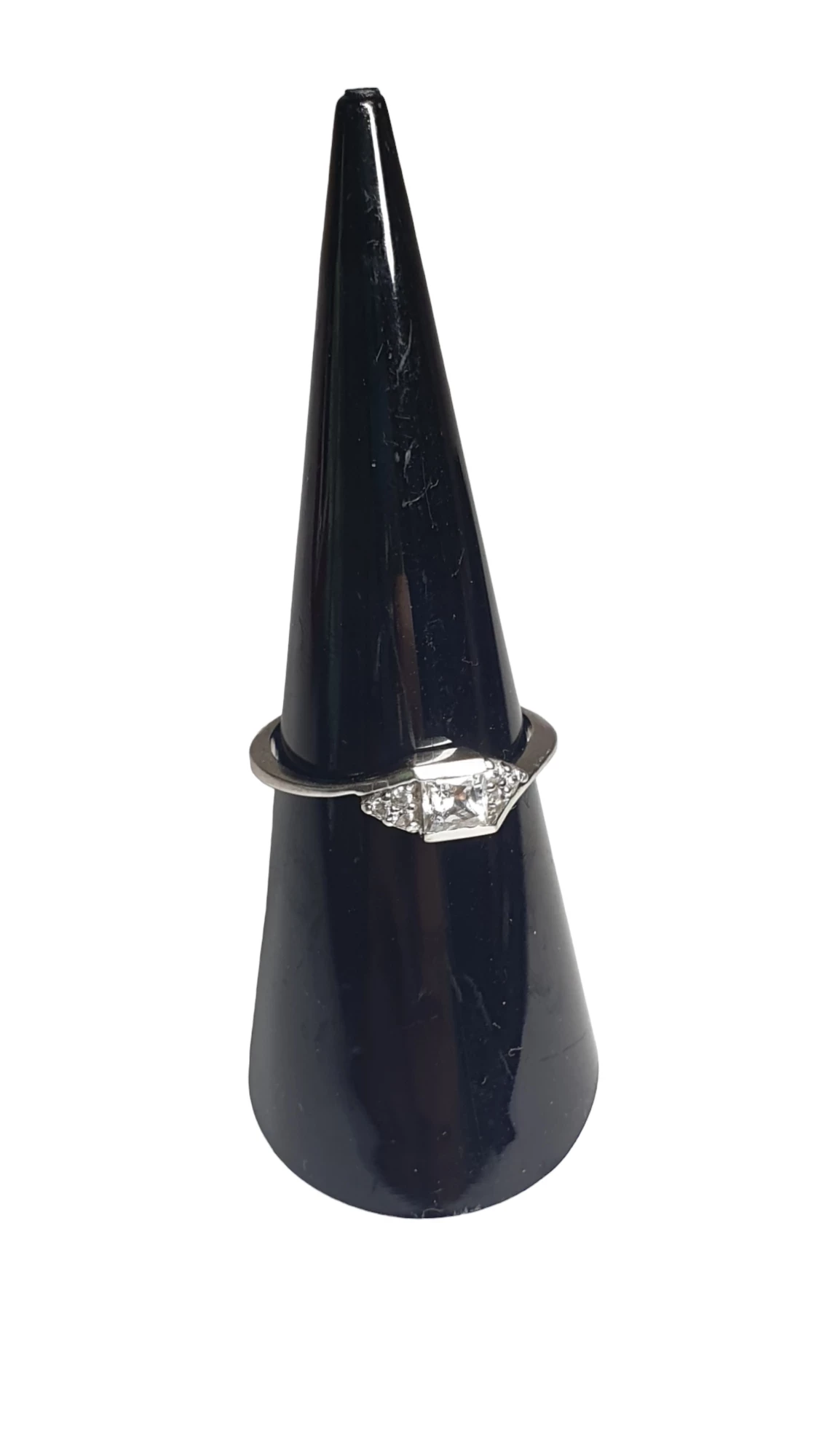 sliczny-pierscionek-biale-zloto-585-238g-r12-stan-11323-2