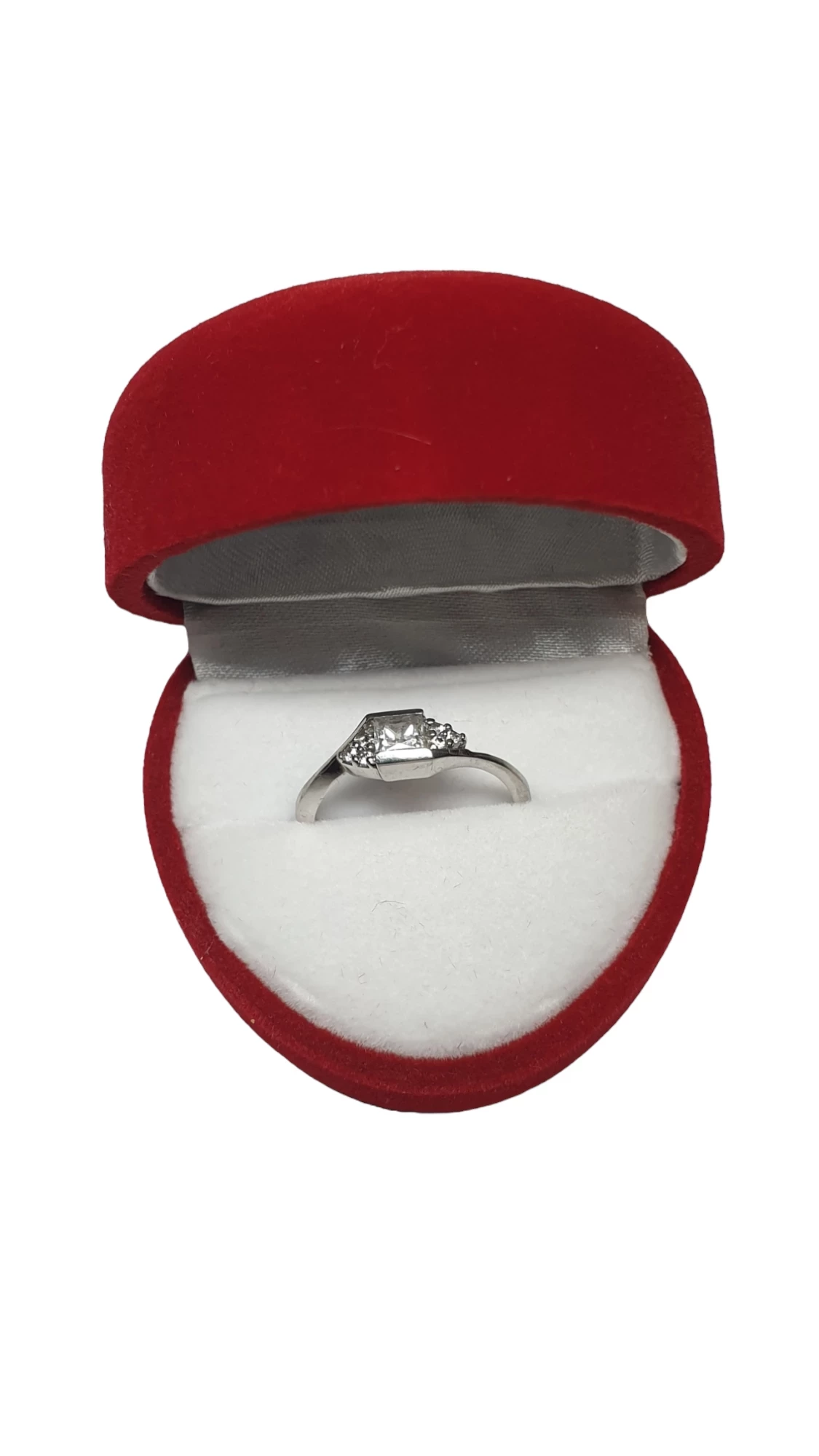 sliczny-pierscionek-biale-zloto-585-238g-r12-rodzaj-2205-16