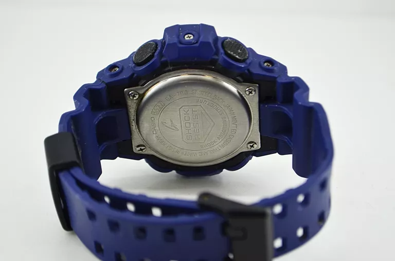 ZEGAREK CASIO G-SHOCK GA-700-2AER