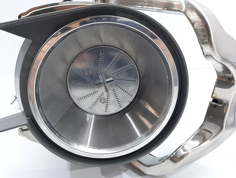 sokowirowka-breville-je24-zalaczone-wyposazenie-pojemnik-na-miazsz