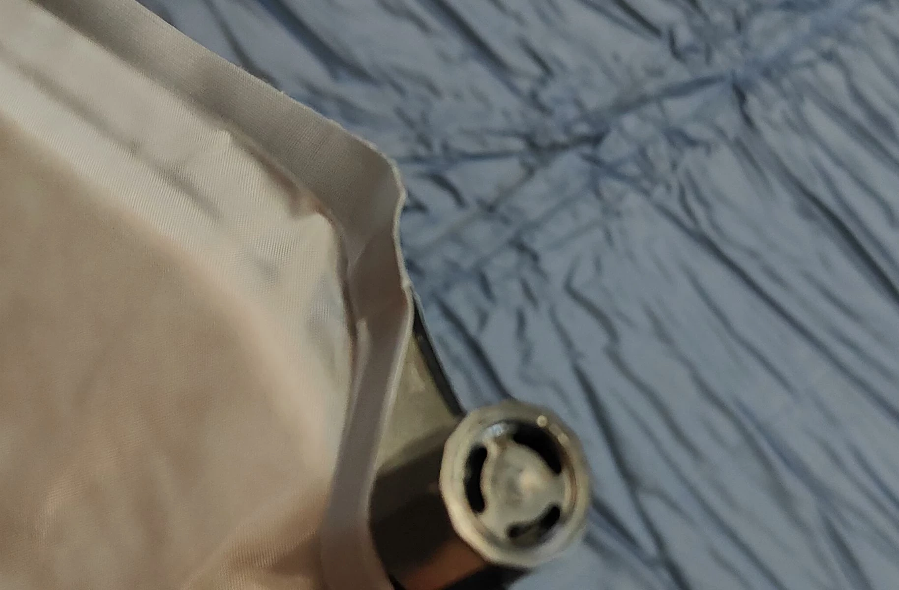 mata-195x60-quechua-samopompujaca-forclaz-400-xl-kod-producenta-2067673