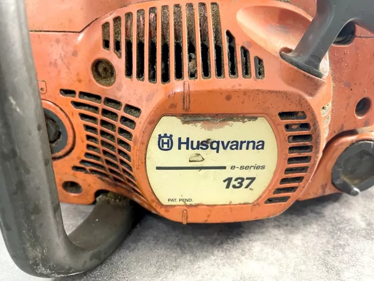 pila-lancuchowa-husqvarna-137-1600-w-22-km-marka-husqvarna
