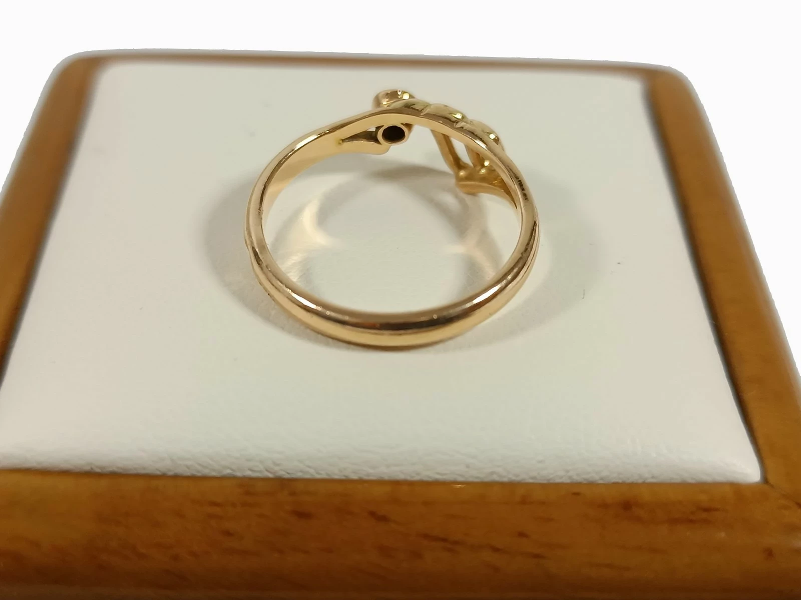 piekny-zloty-pierscionek-pr-585-kamien-17088-128