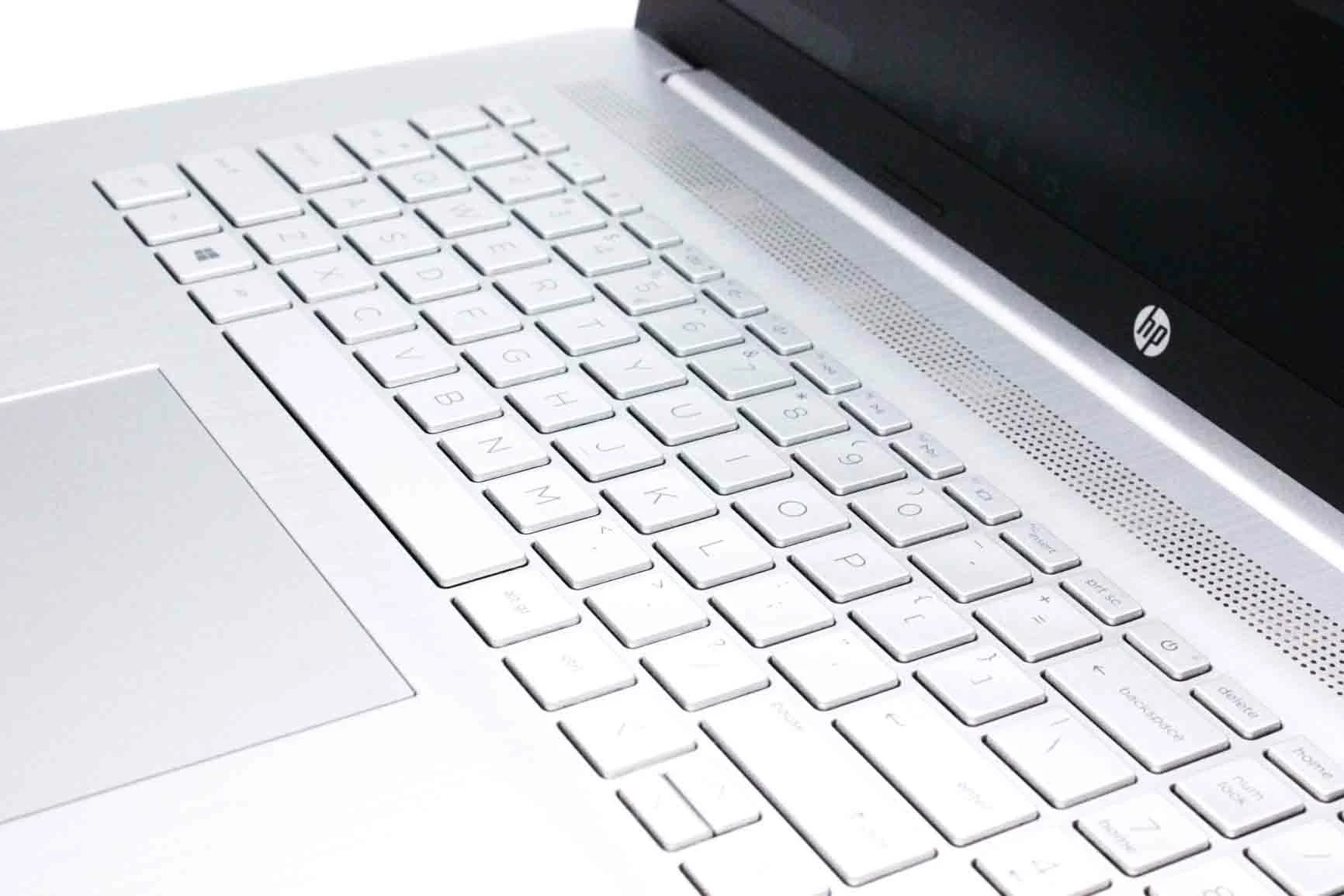 laptop-hp-17-cn0019nw-n4020-8ram-256ssd-przekatna-ekranu-17