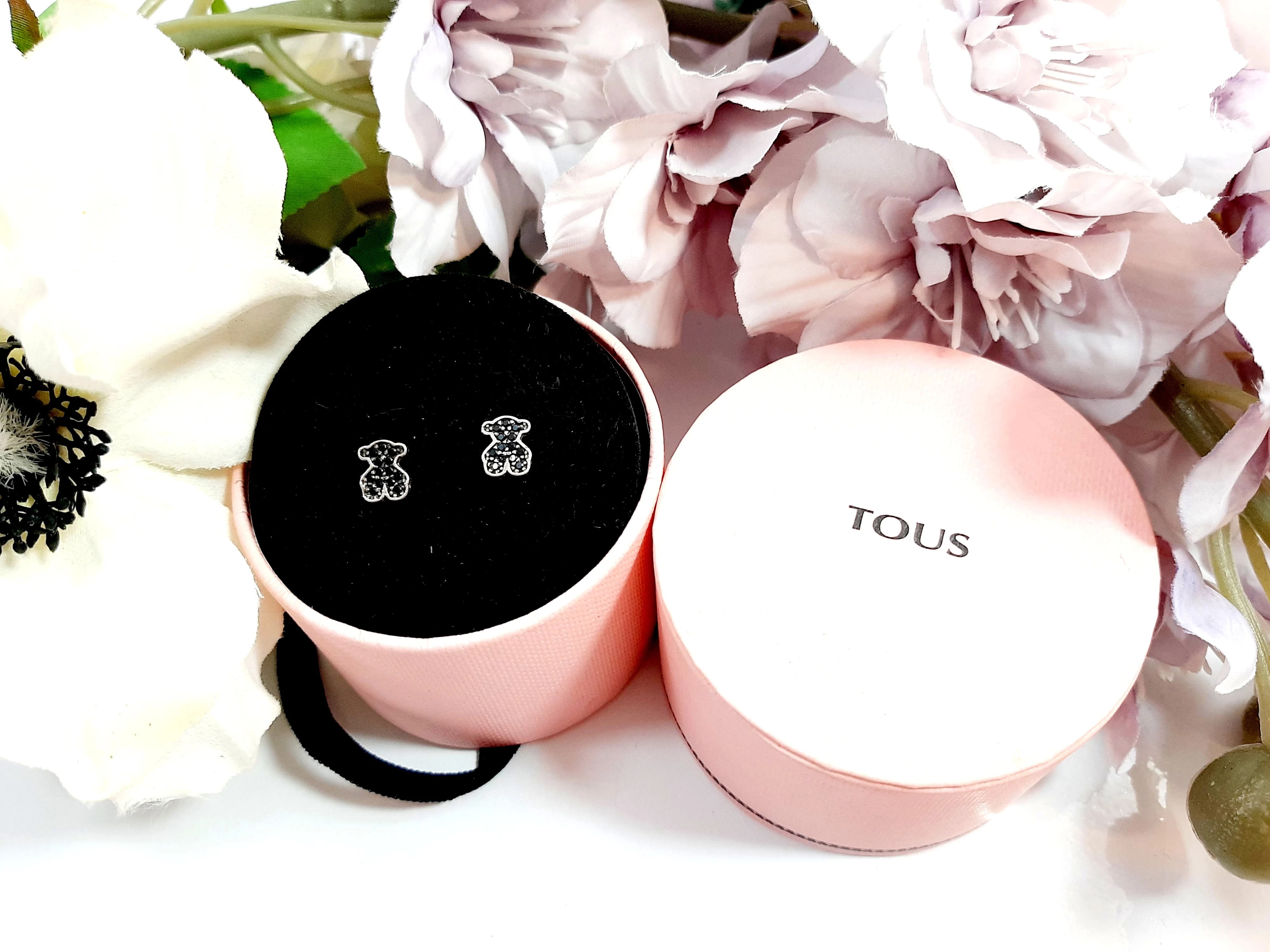 kolczyki-tous-motif-silve-certyfikat-batalionow-chlopskich-19-katowice