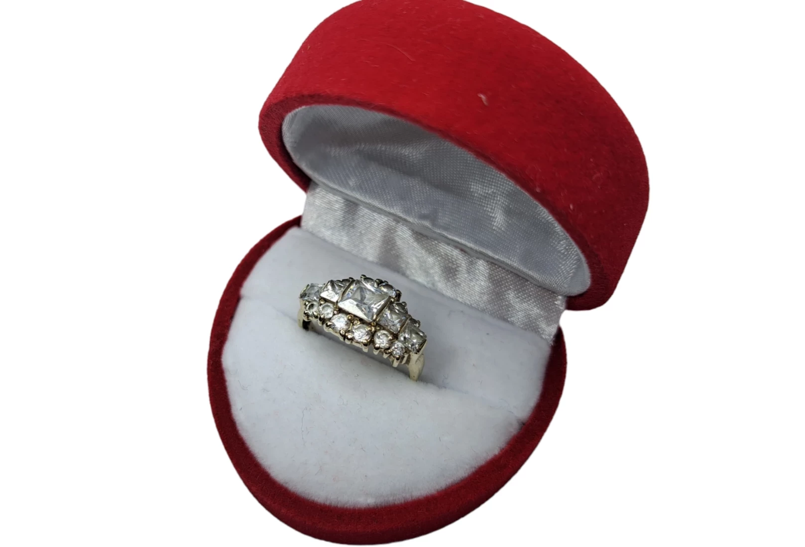 sliczny-pierscionek-z-kamieniami-585-315g-r7-obroncow-westerplatte-13a-katowice