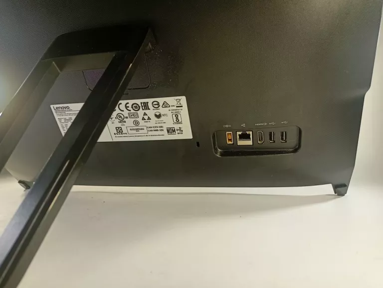 komputer-z-monitorem-lenovo-c20-00-f0bb-j3060-4gb-typ-pamieci-ram-201745-208885