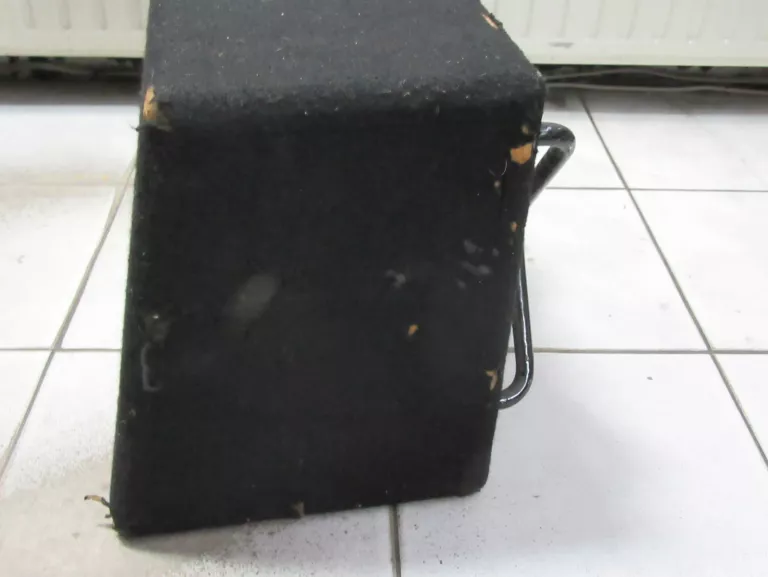 SKRZYNIA SAMOCHODOWA JBL GT SERIES GT5-1204BR