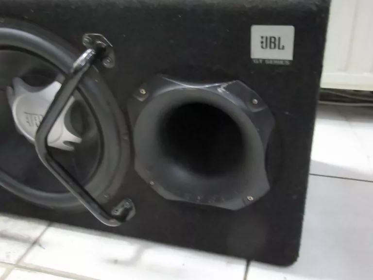 SKRZYNIA SAMOCHODOWA JBL GT SERIES GT5-1204BR
