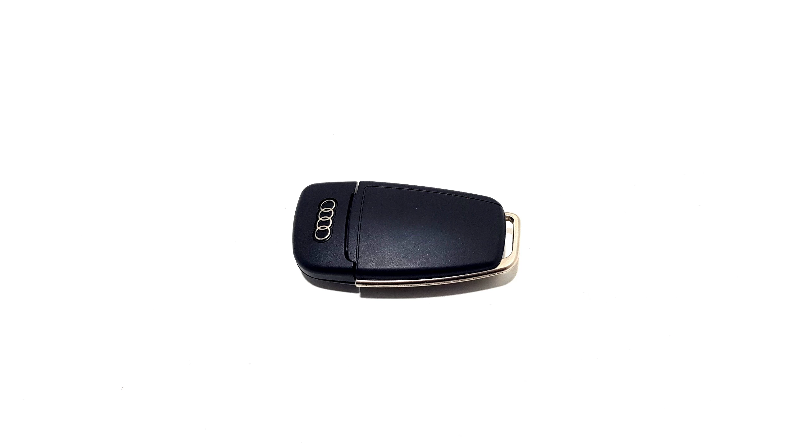 pendrive-kluczyk-audi-256gb-pojemnosc-256-gb