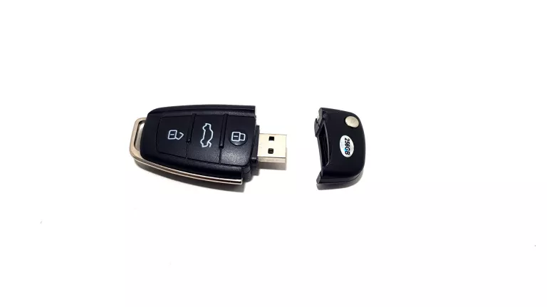 pendrive-kluczyk-audi-256gb-warszawska-162-lomianki