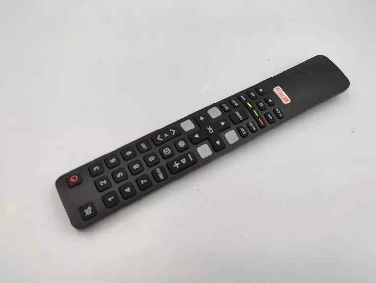 telewizor-led-thomson-50ug6300-pilot-polecamy-przekatna-ekranu-cale-50