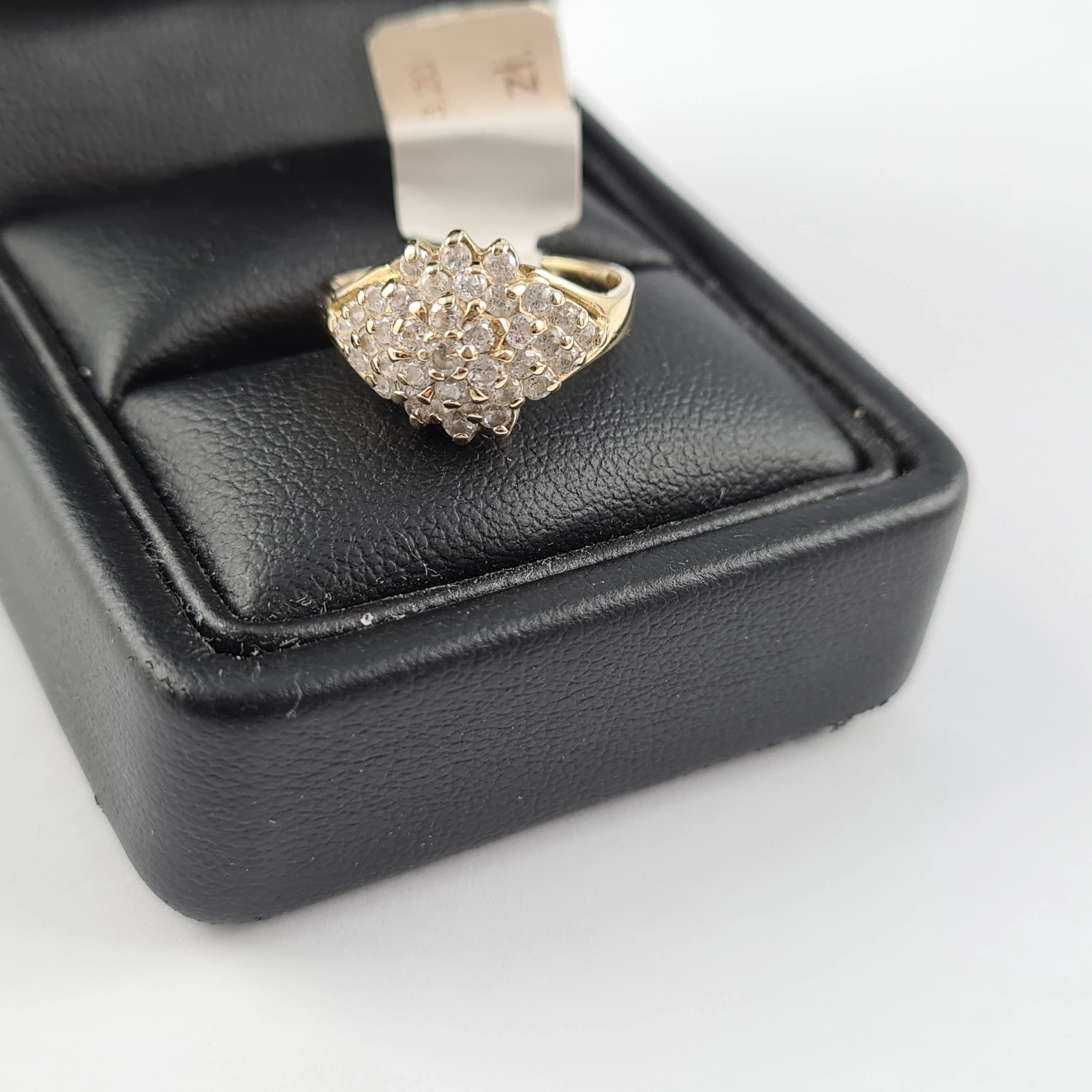 piekny-ozdobny-pierscionek-585-marka-inna-marka