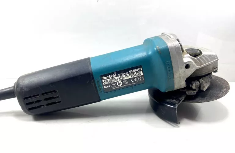 SZLIFIERKA KĄTOWA MAKITA 9558HN